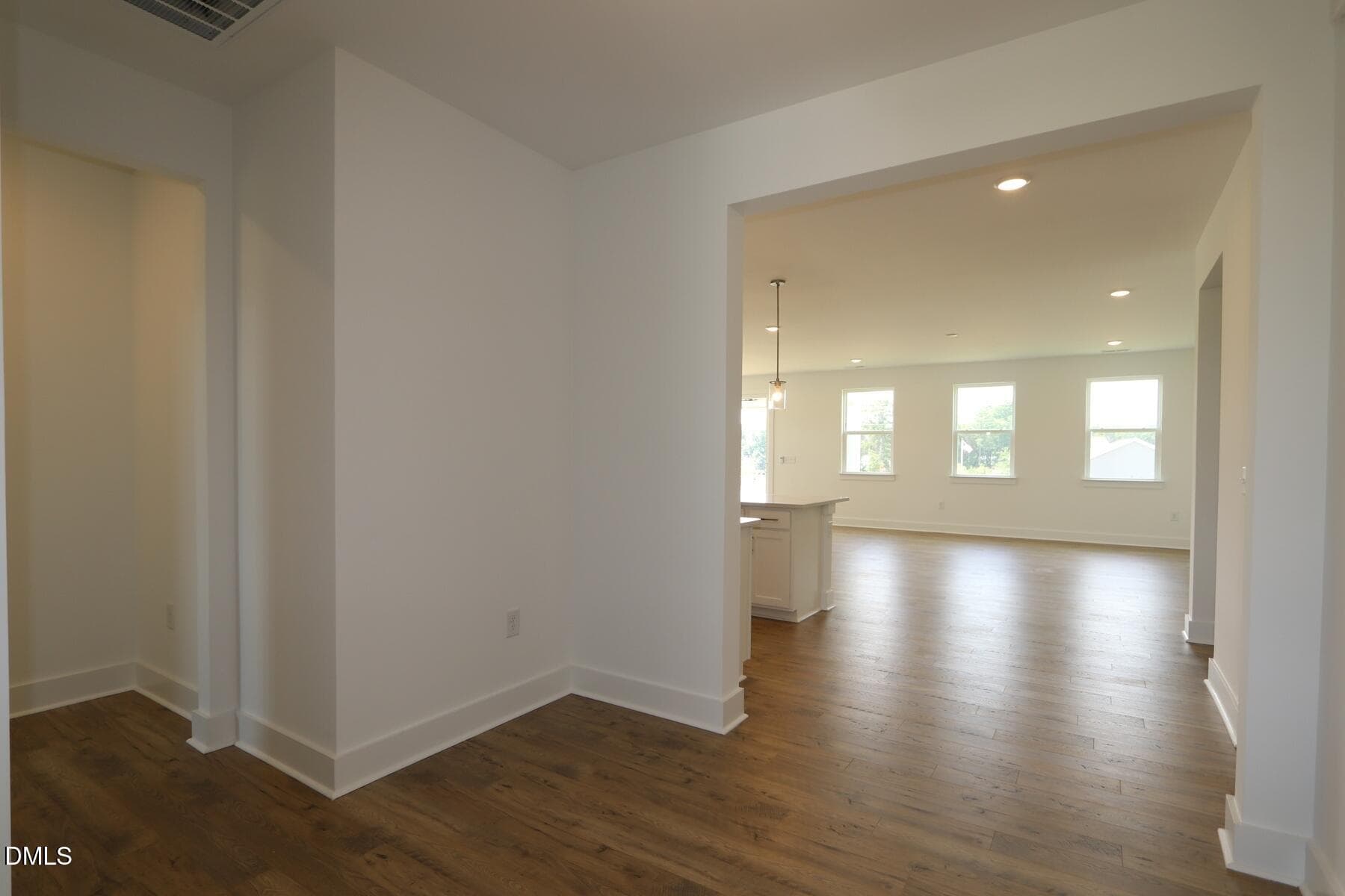 [L70_z033]none33 - 17 Windward Place, Lillington, NC 27546
