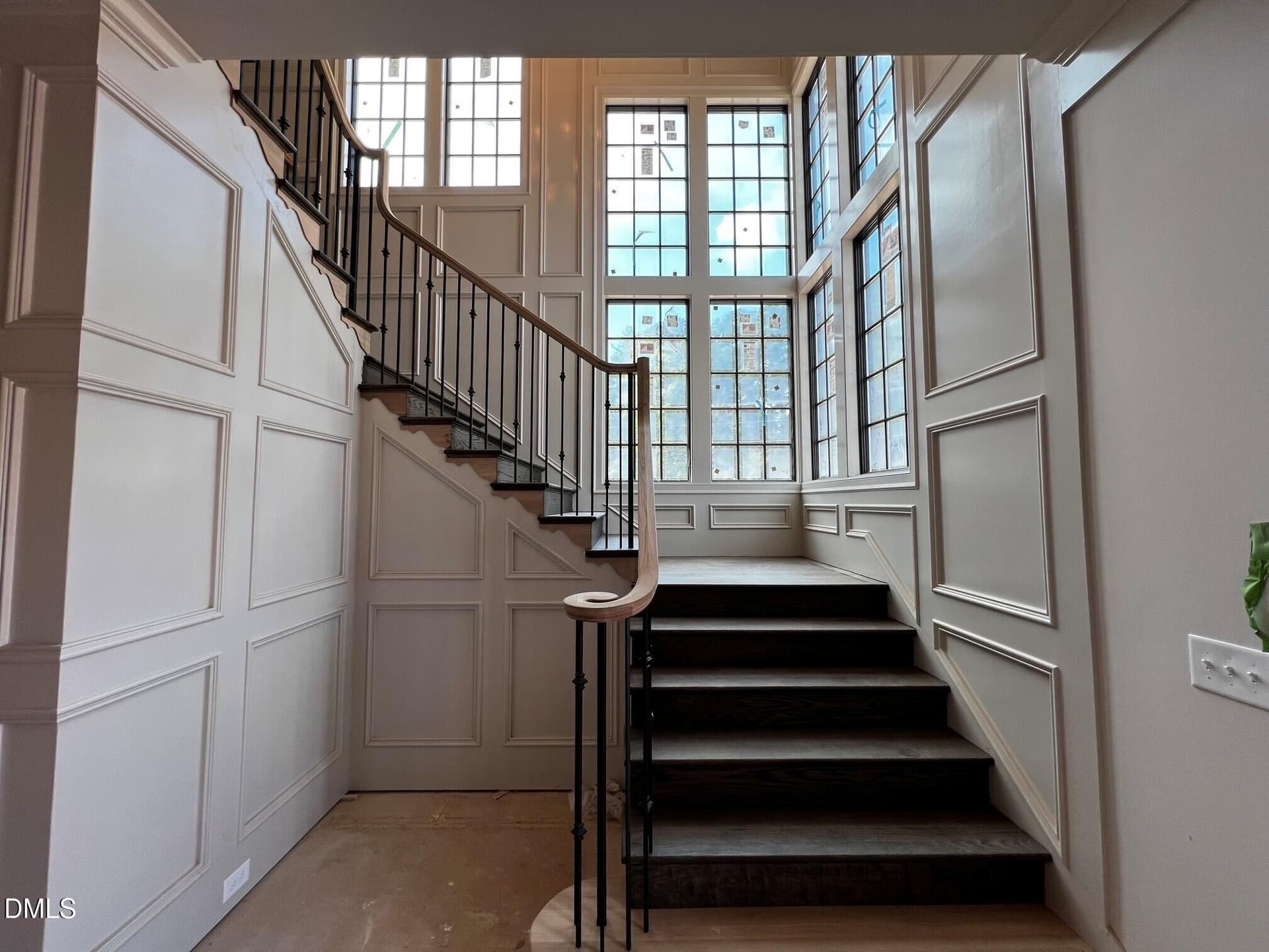 stairwell - 1008 Oldfourth Lane, Durham, NC 27707