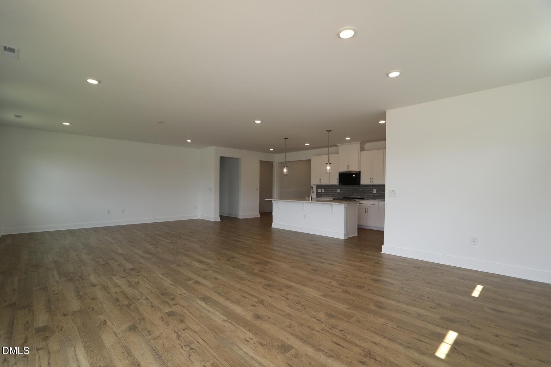 [L70_z031]none31 - 17 Windward Place, Lillington, NC 27546