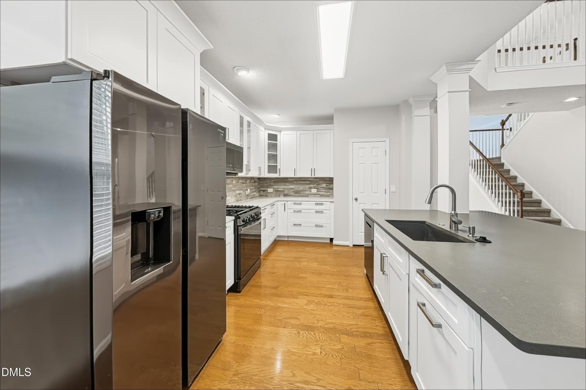 05_Kitchen-01 - 1489 Big Leaf Loop, Apex, NC 27502