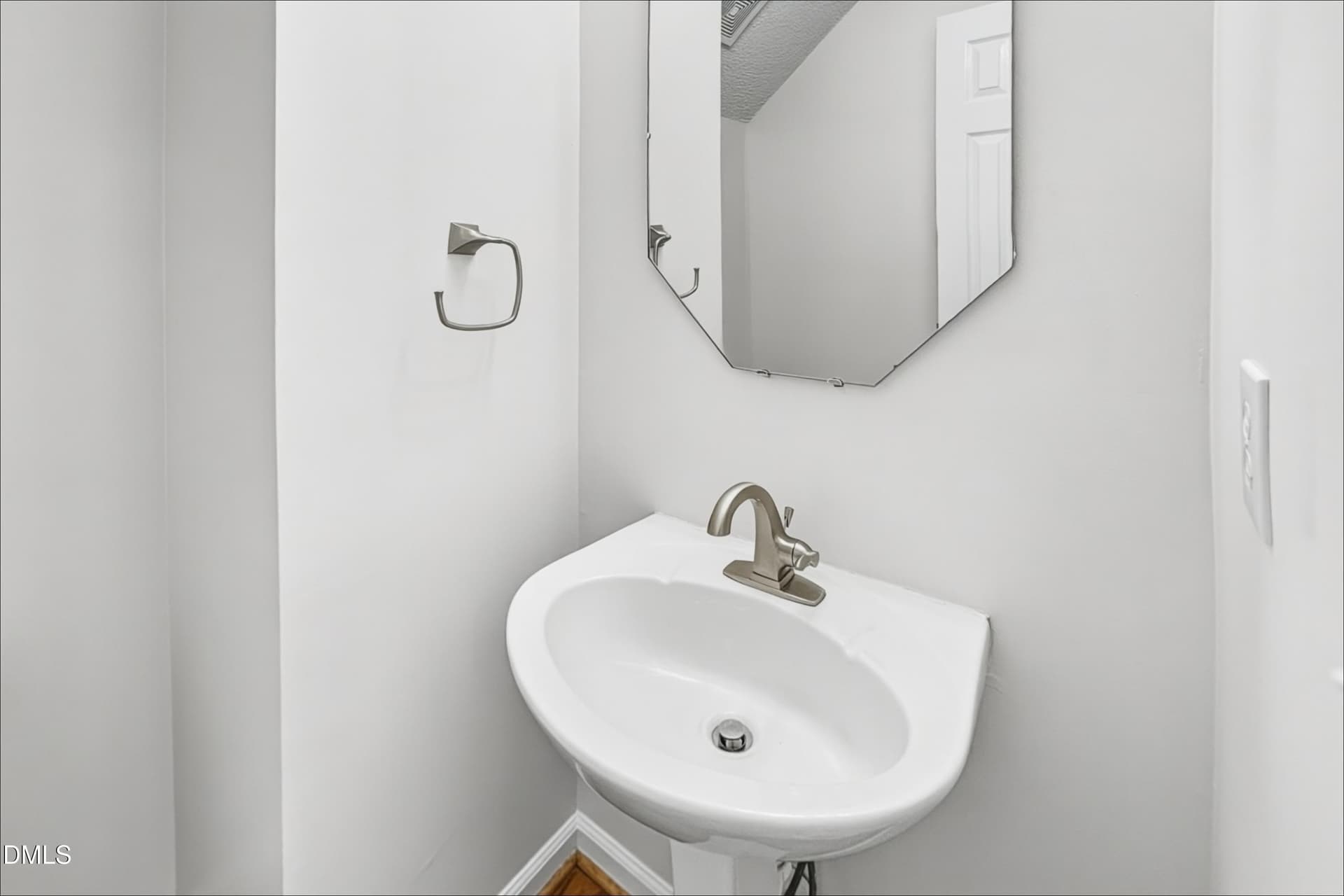 16_Bathroom-01 - 1489 Big Leaf Loop, Apex, NC 27502