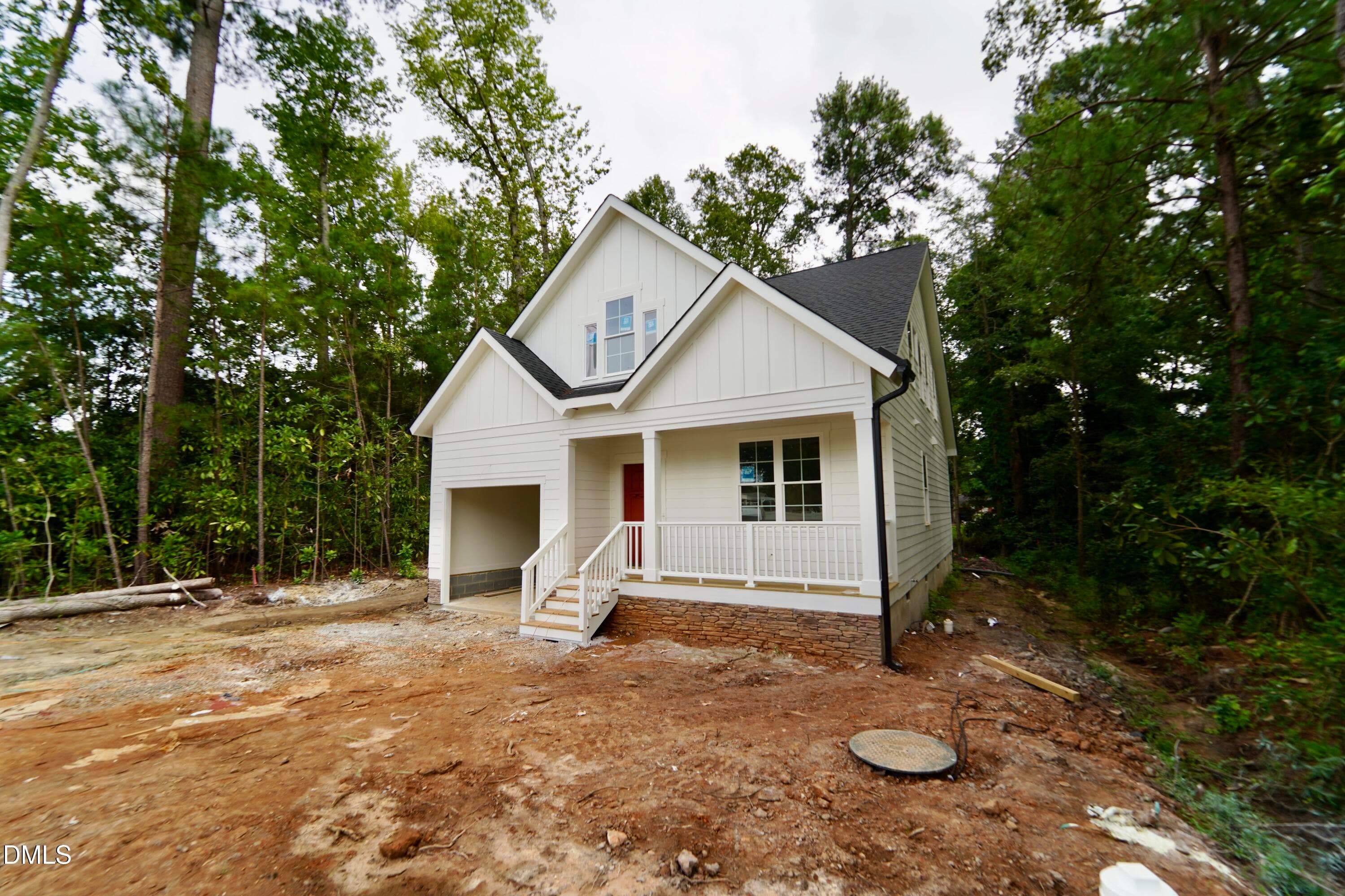 DSC08648 - 209 W Franklin Street, Zebulon, NC 27597