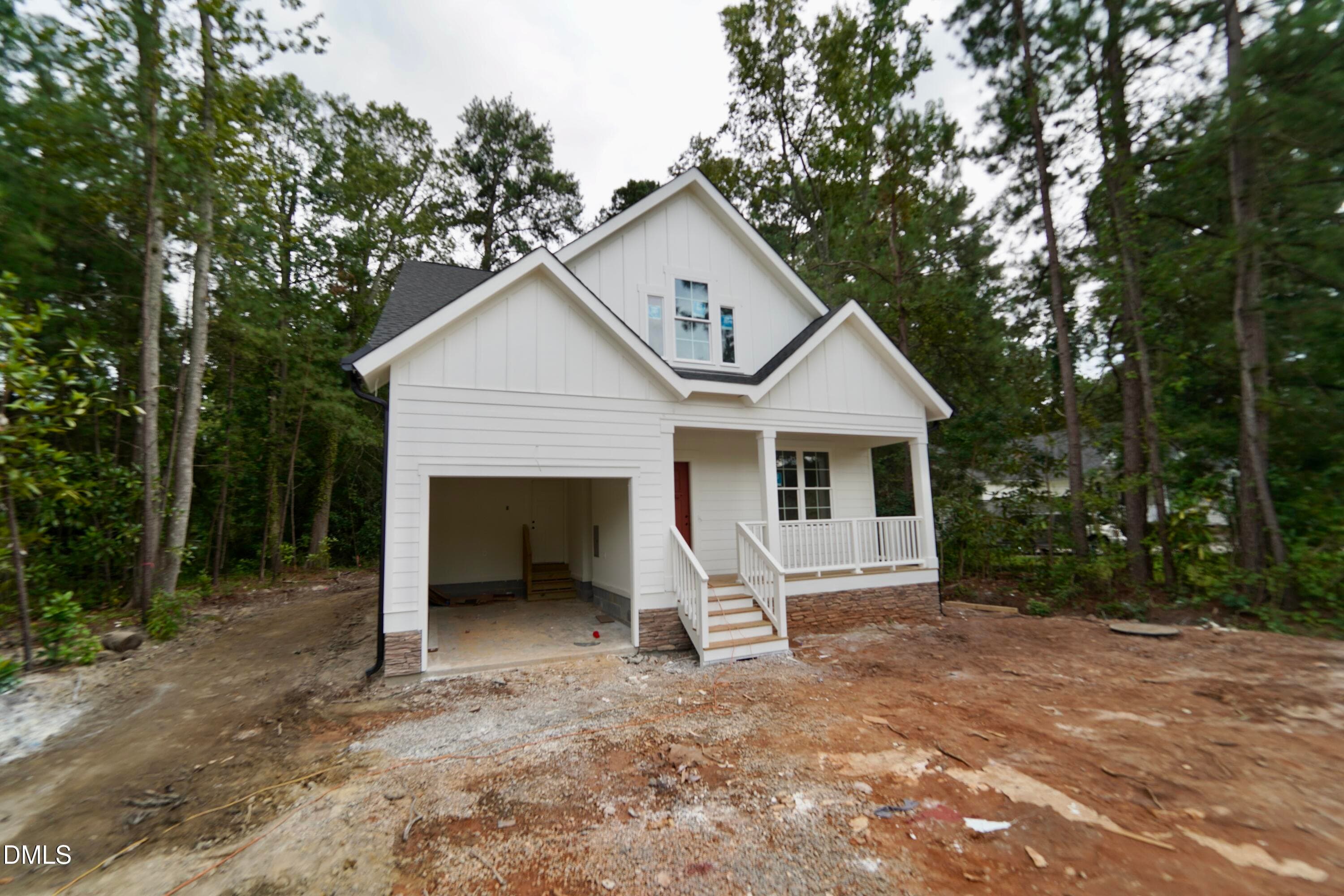 DSC08647 - 209 W Franklin Street, Zebulon, NC 27597