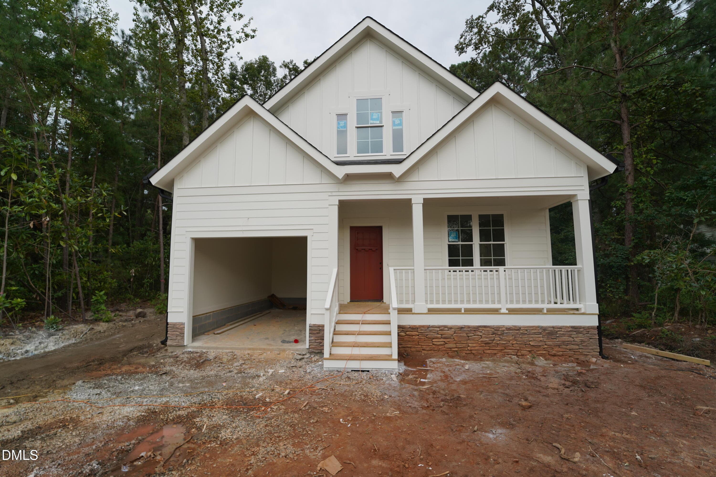 DSC08620 - 209 W Franklin Street, Zebulon, NC 27597
