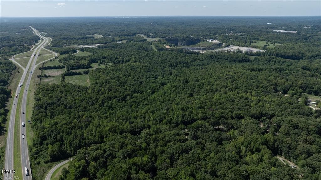 5701- N 220-9 - 5701 Us-220, Stokesdale, NC 27357