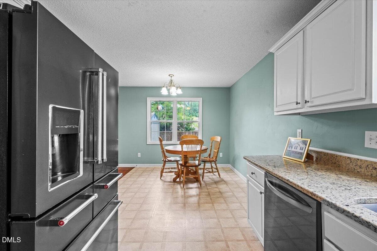 20-629 Avondale Dr-20 - 629 Avondale Drive, Clayton, NC 27520