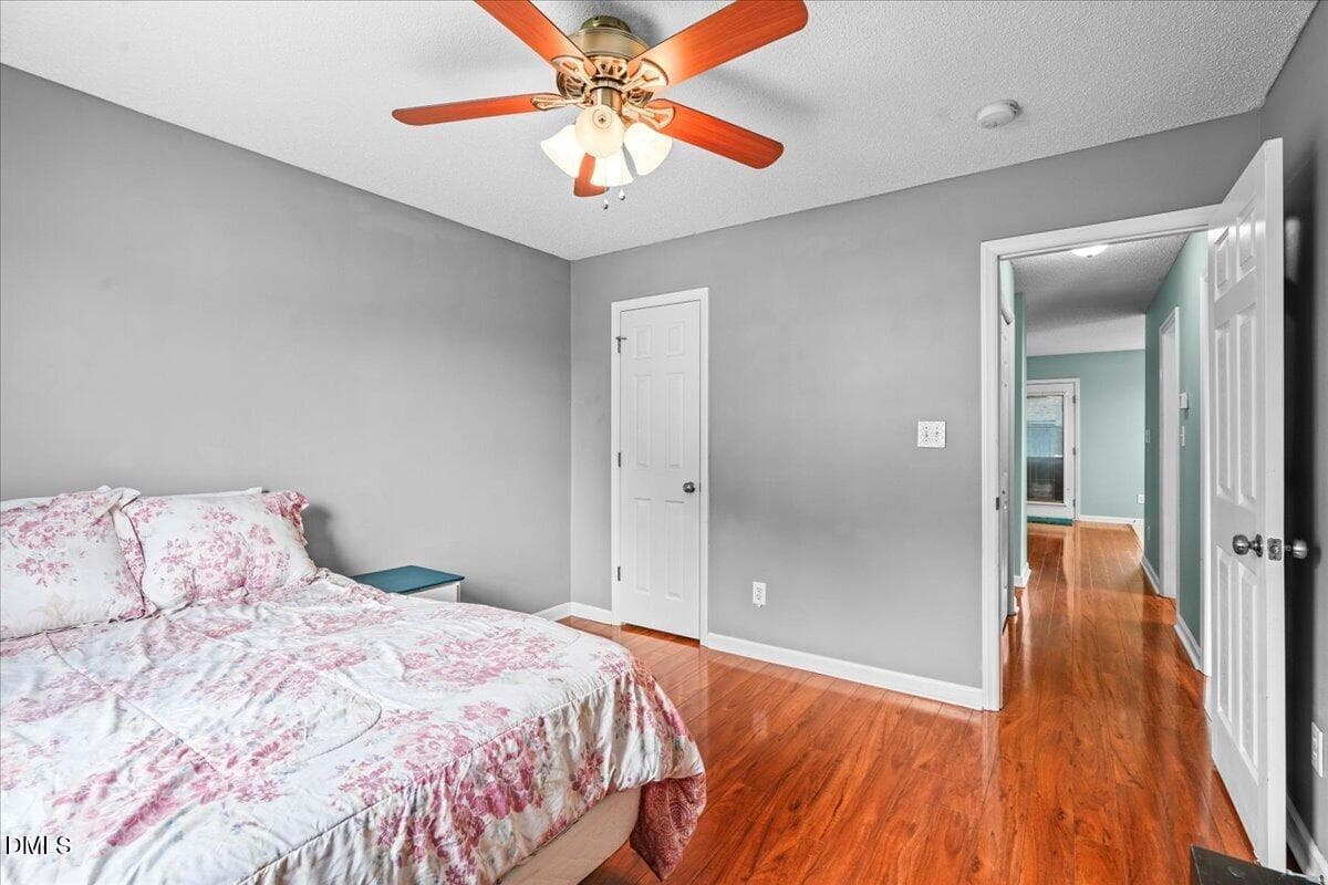 25-629 Avondale Dr-25 - 629 Avondale Drive, Clayton, NC 27520