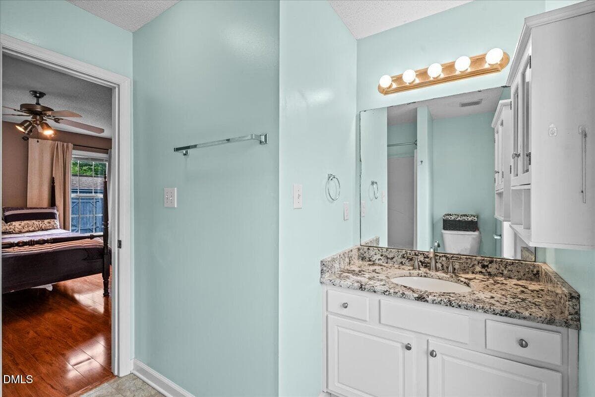 31-629 Avondale Dr-31 - 629 Avondale Drive, Clayton, NC 27520