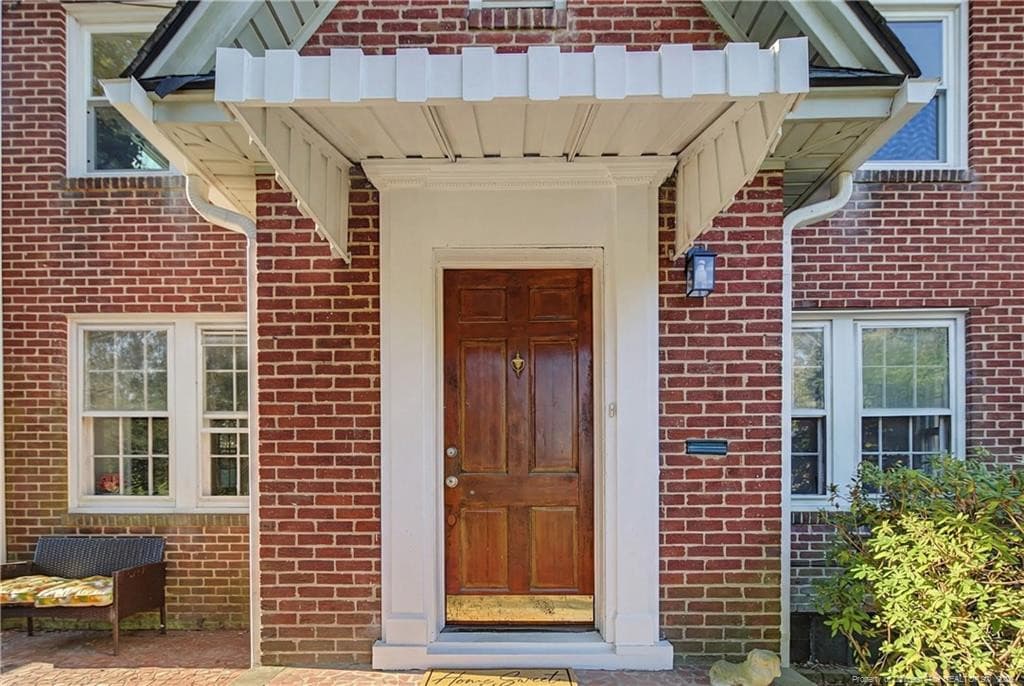 Photo 3 - 207 Hillcrest Avenue, Fayetteville, NC 28305, Fayetteville
