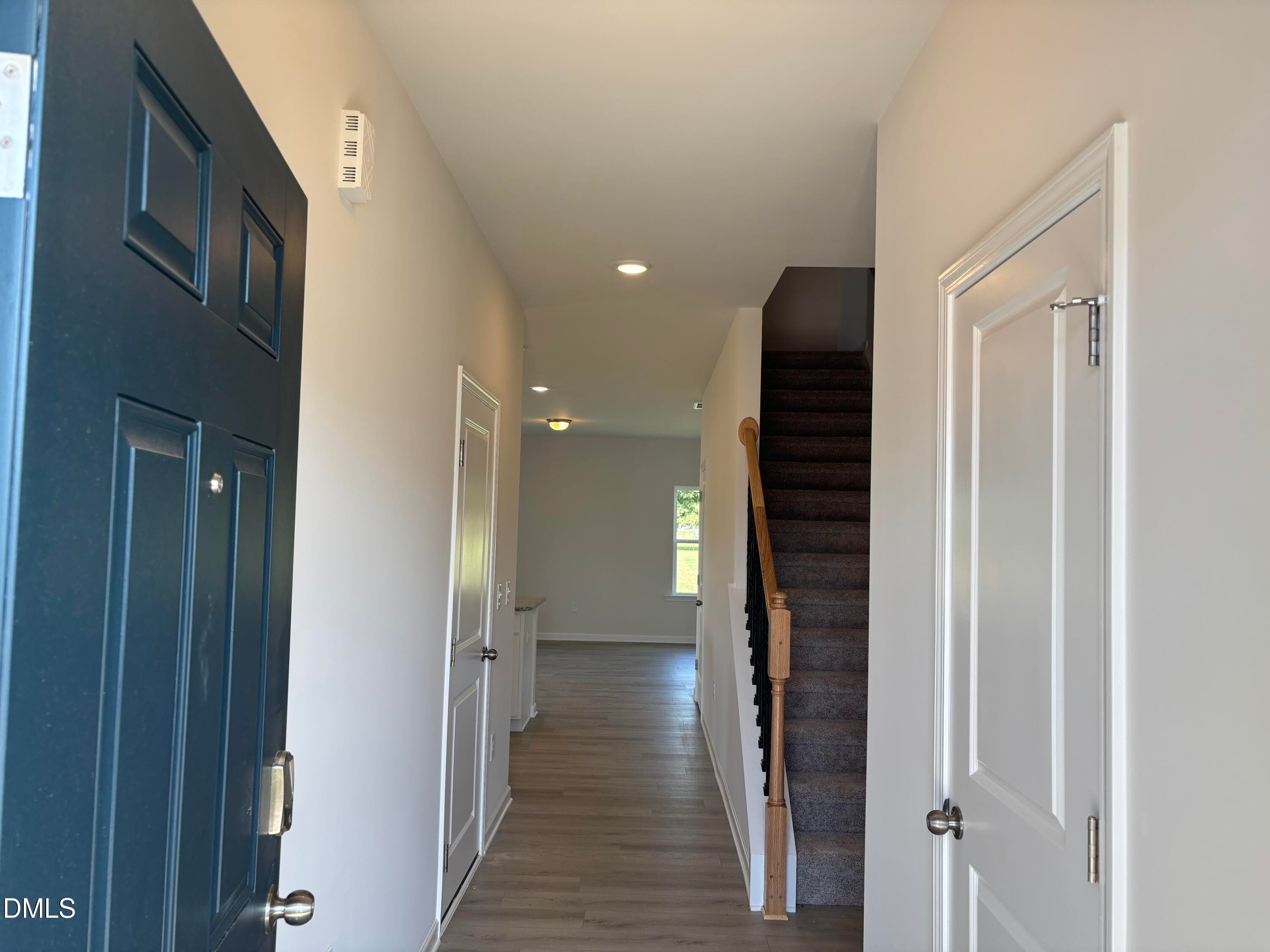 Entry - 29 Gresham Court, Dunn, NC 28334