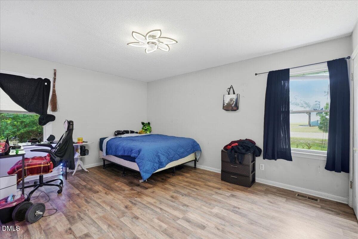 33-513 W 1st St-33 - 513 W 1st Street, Kenly, NC 27542, Kenly