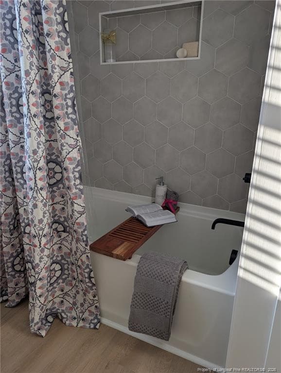 Upstairs Full Bath - 1107 Massey Street, Smithfield, NC 27577
