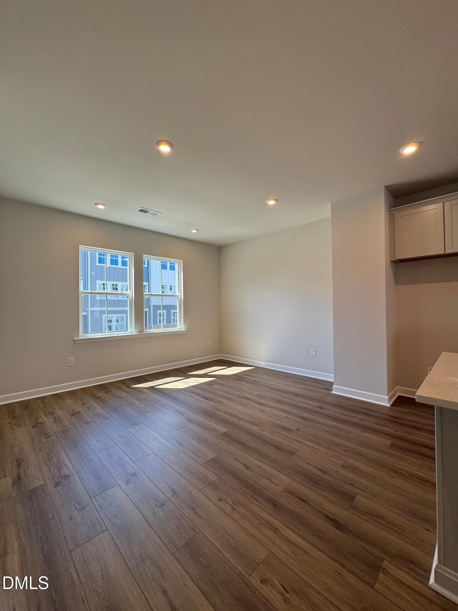 HVM47 dining - 708 Hyperion Alley, Wake Forest, NC 27587