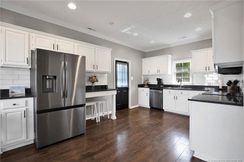 Photo 13 - 191 S Green Street, Parkton, NC 28371, Parkton