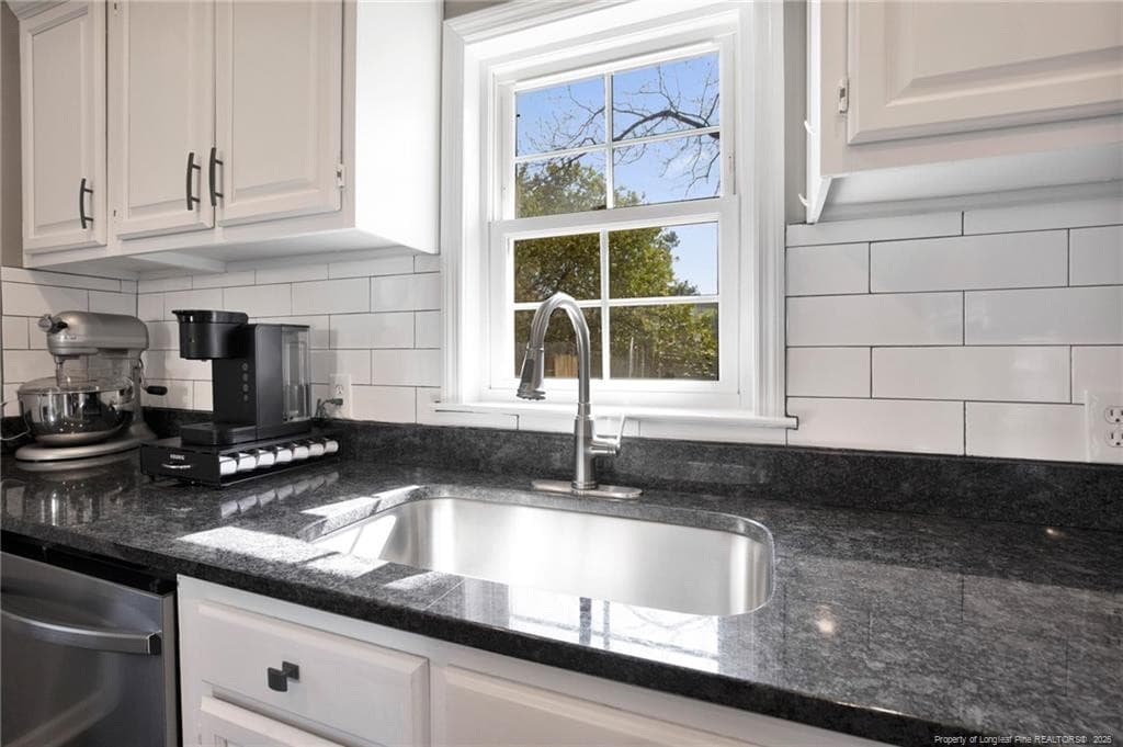 Photo 17 - 191 S Green Street, Parkton, NC 28371, Parkton