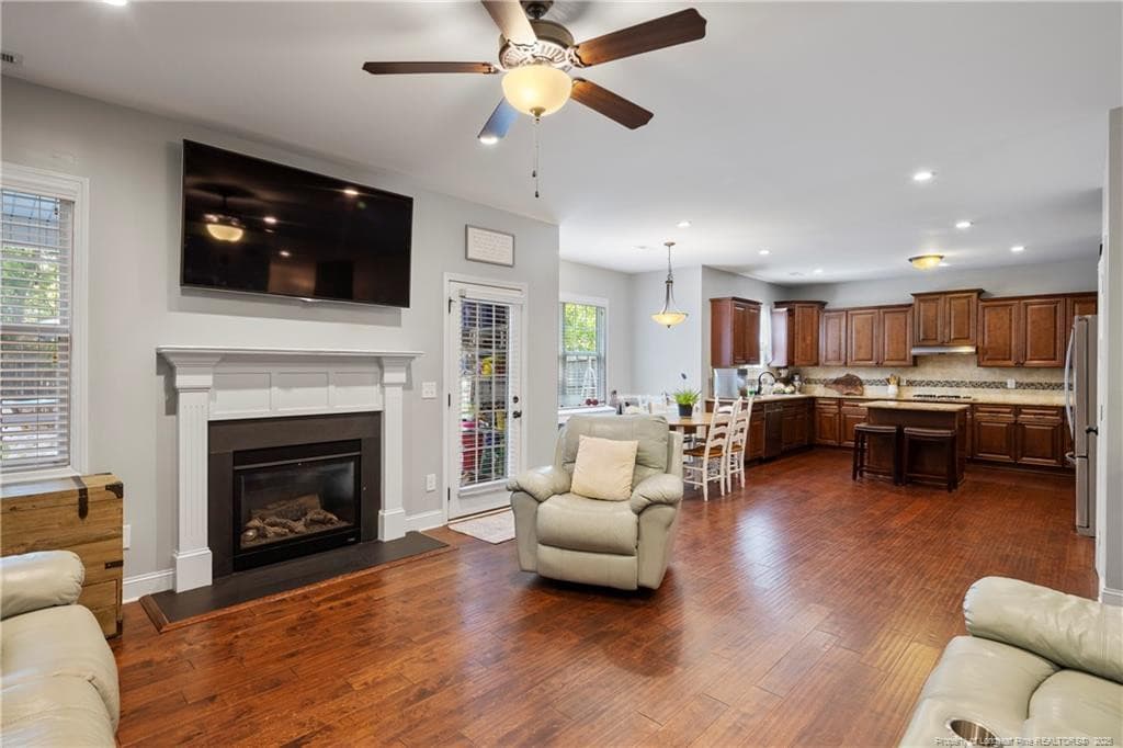 Photo 18 - 405 Cape Fear Avenue, Fayetteville, NC 28303, Fayetteville