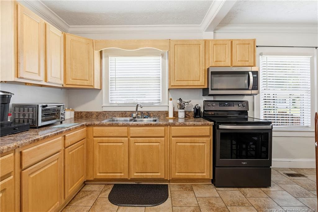 Photo 19 - 219 Marshall Road, Fayetteville, NC 28303, Fayetteville