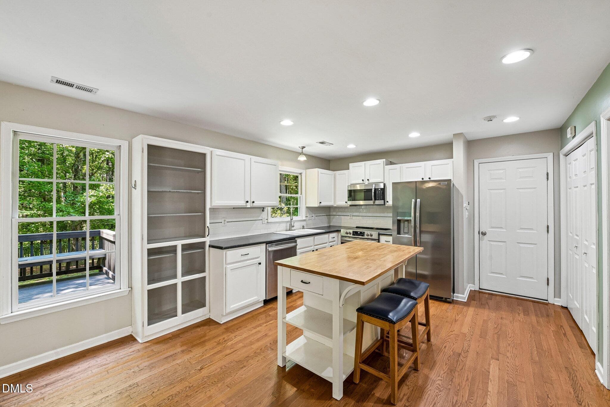 16-web-or-mls-Creeks Edge Ct-S0109-016 - 15 Creeks Edge Court, Durham, NC 27713, Durham