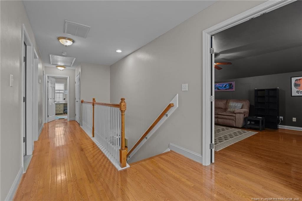 Upstairs - 16 Cottswold Lane, Spring Lake, NC 28390