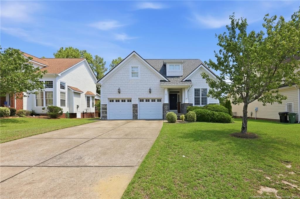 Front of home - 16 Cottswold Lane, Spring Lake, NC 28390