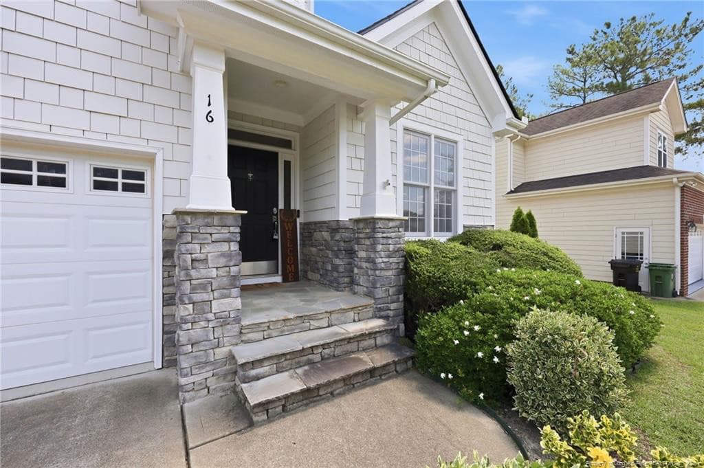 Front porch - 16 Cottswold Lane, Spring Lake, NC 28390