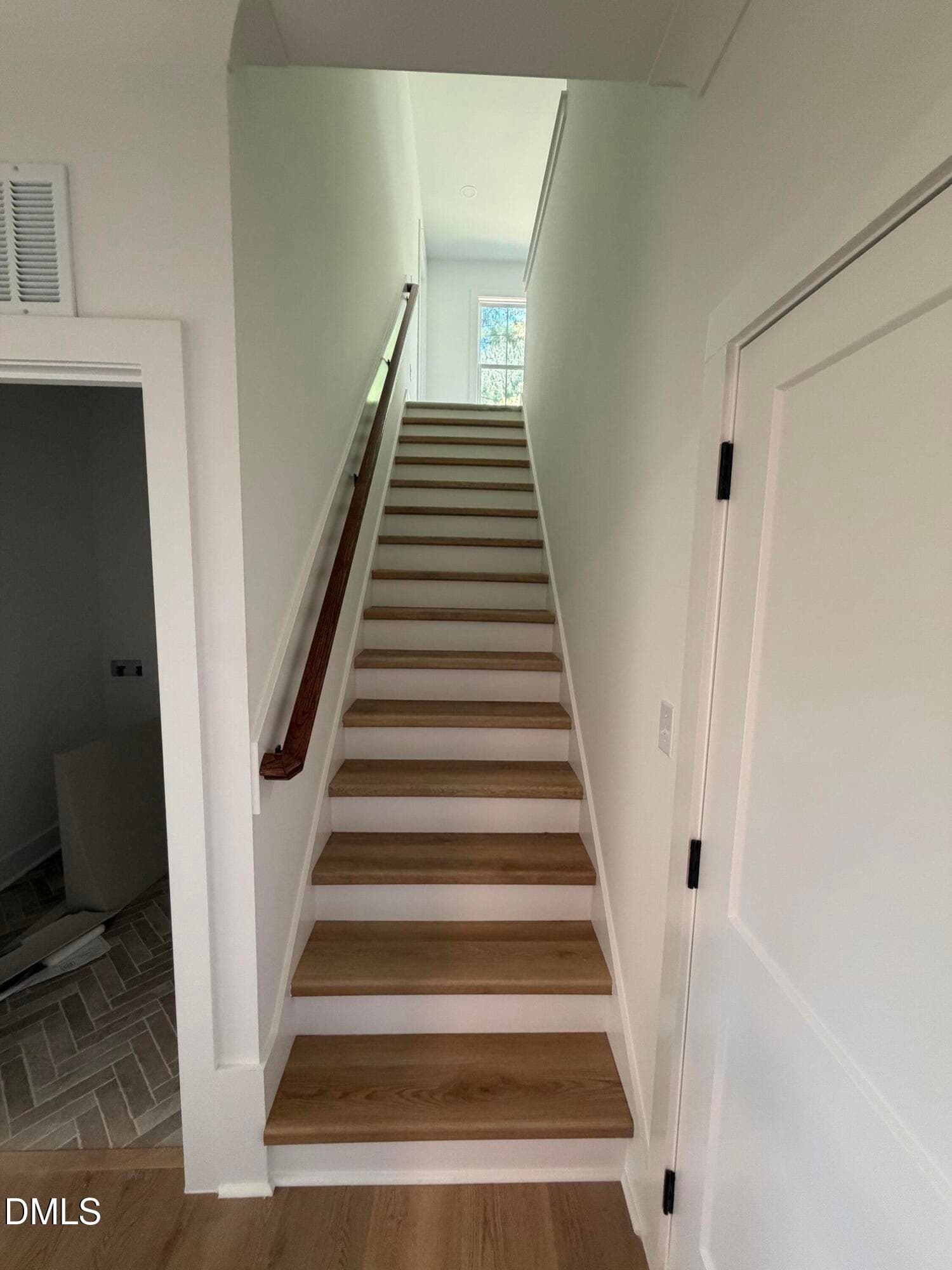 Stairs - 50 Heritage Trail, Zebulon, NC 27597