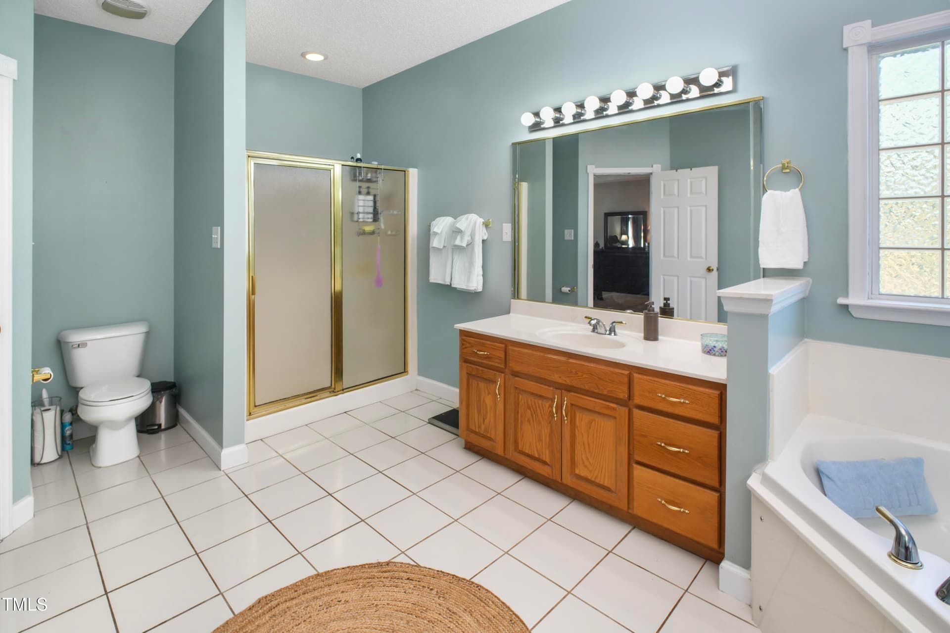 Owners Bath - 115 Hunters Walk Lane, Clinton, NC 28328