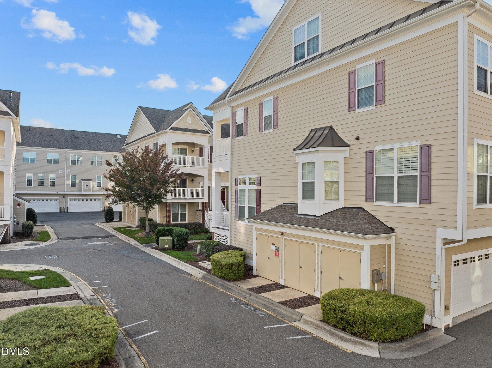37_beyc6a7b5b1d9f372 - 10410 Sablewood Drive 111, Raleigh, NC 27617, Raleigh