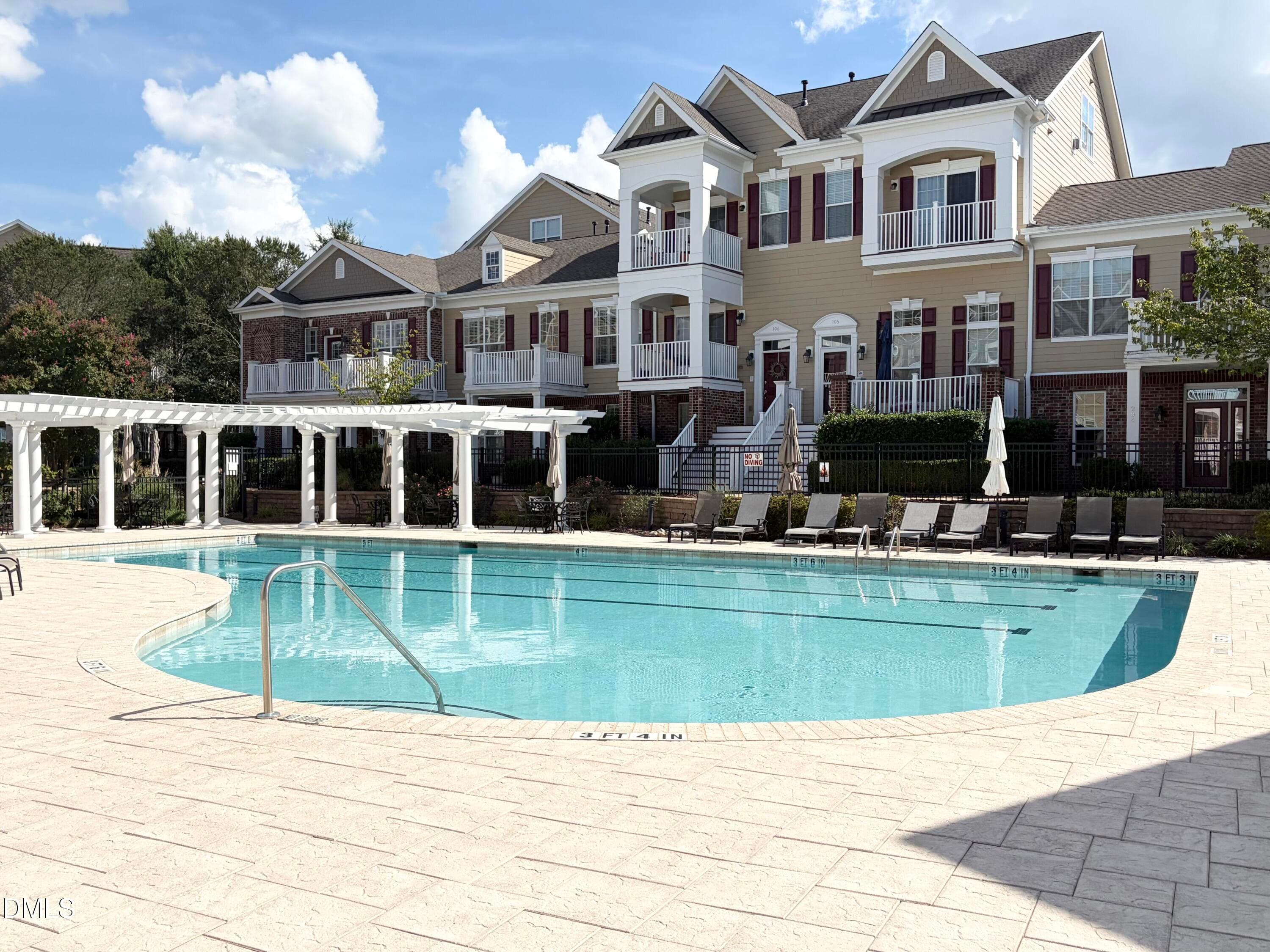 47_beyc6a86030fc1433 - 10410 Sablewood Drive 111, Raleigh, NC 27617, Raleigh
