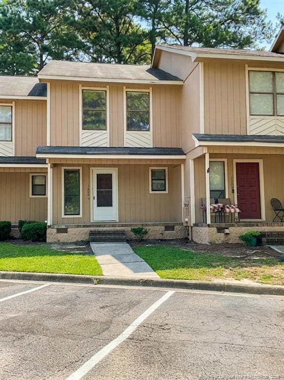 Photo 1 - 1208 N Forest Drive N, Fayetteville, NC 28303, Fayetteville