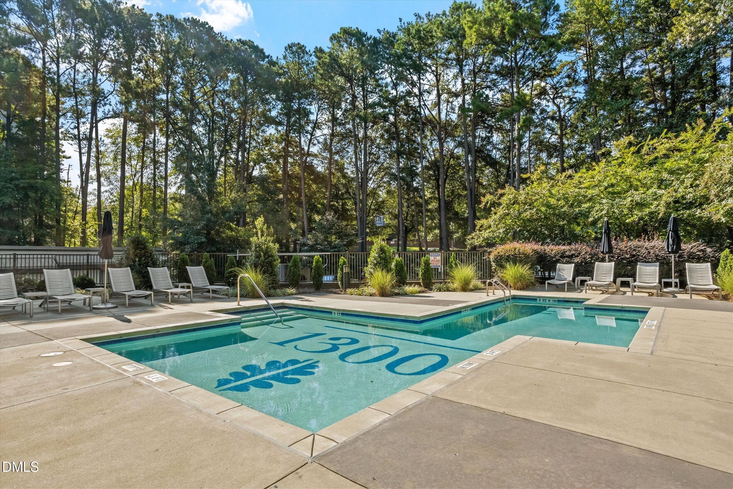 34-1300 St Marys St NA 06 - 1300 St Marys Street 301, Raleigh, NC 27605, Raleigh