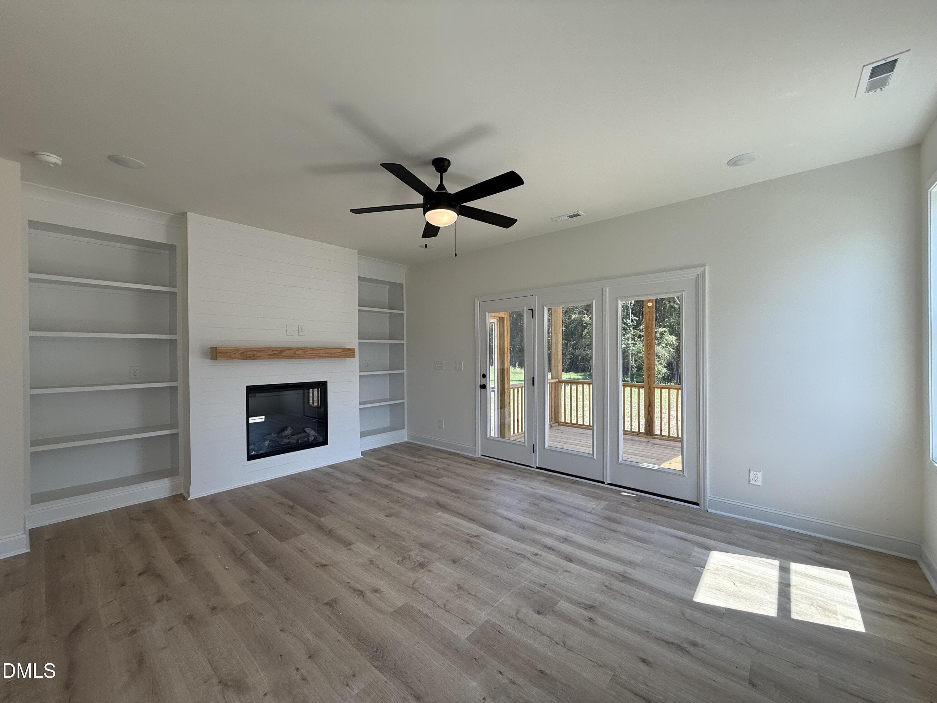 Move In Ready! - 137 Cardovia Way, Wendell, NC 27591, Wendell