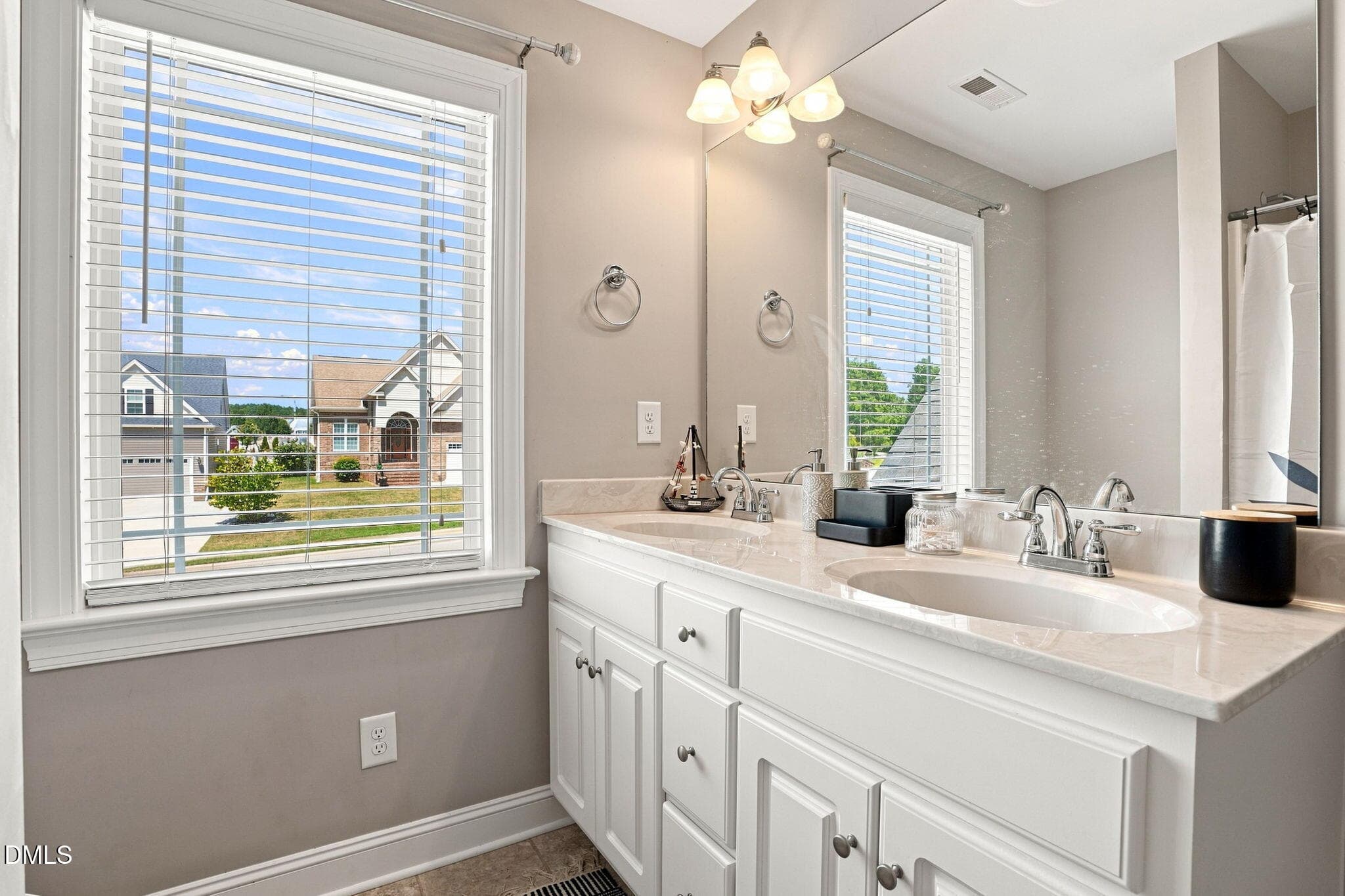 44-web-or-mls-DSC09905 - 870 Live Oak Lane, Nashville, NC 27856, Nashville