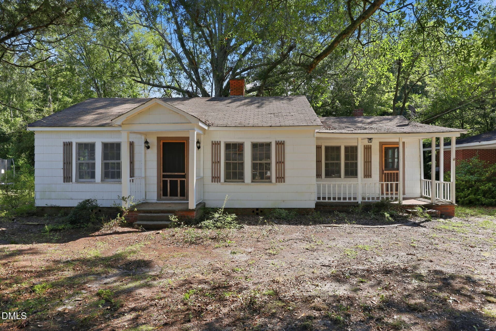 1-web-or-mls-IMG_5332 - 207 Pendergraft Road, Bunnlevel, NC 28323
