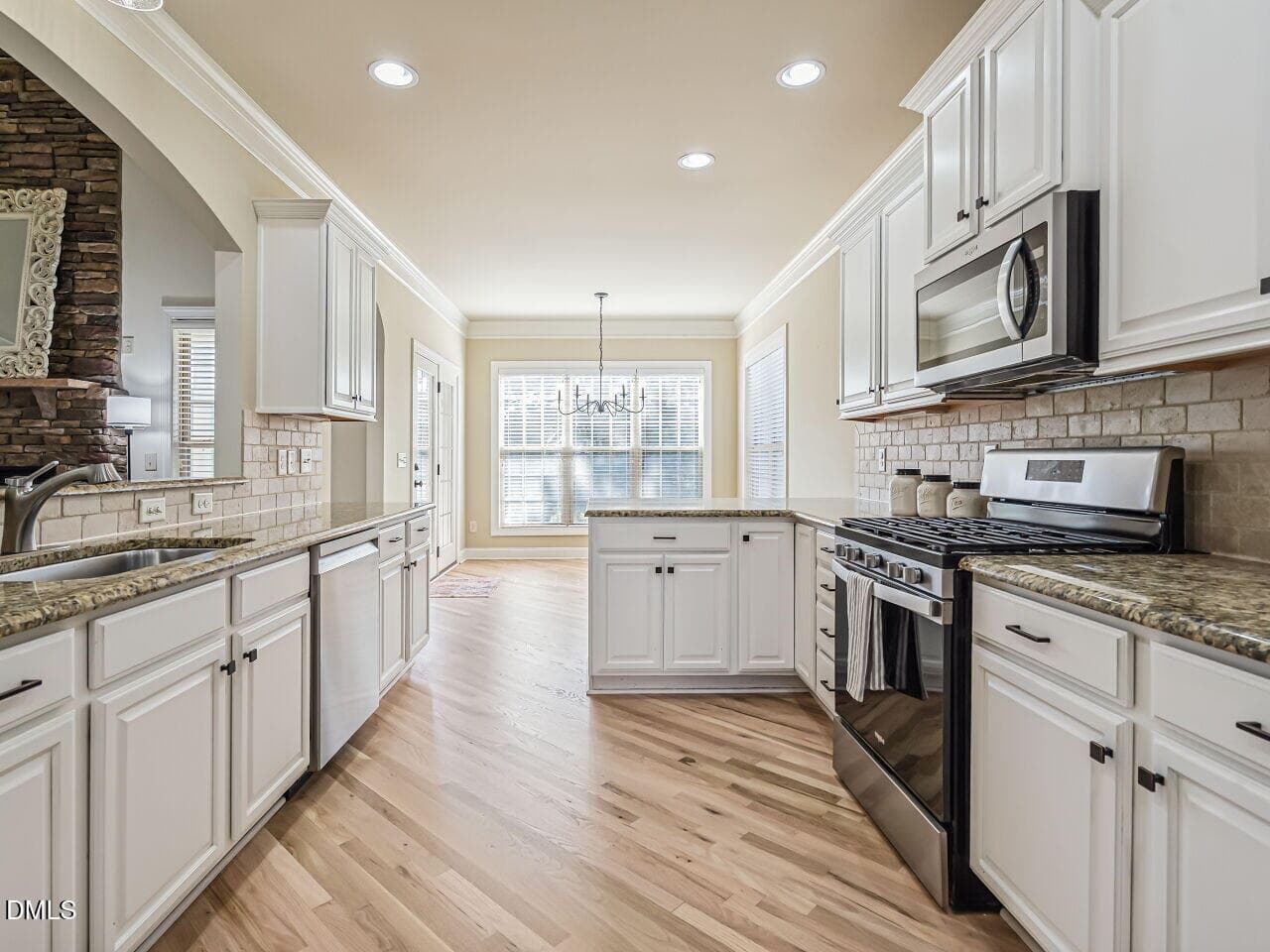 008-1280x960-kitchen - 4132 Field Oak Drive, Wake Forest, NC 27587