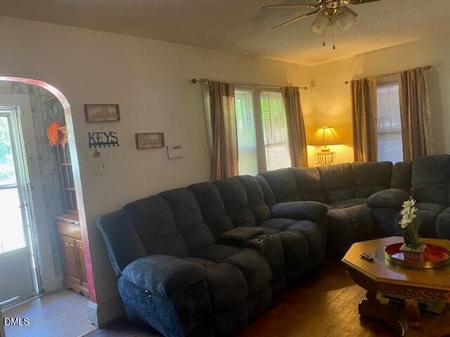 LR 2 - 1207 Hargrove Street, Henderson, NC 27536