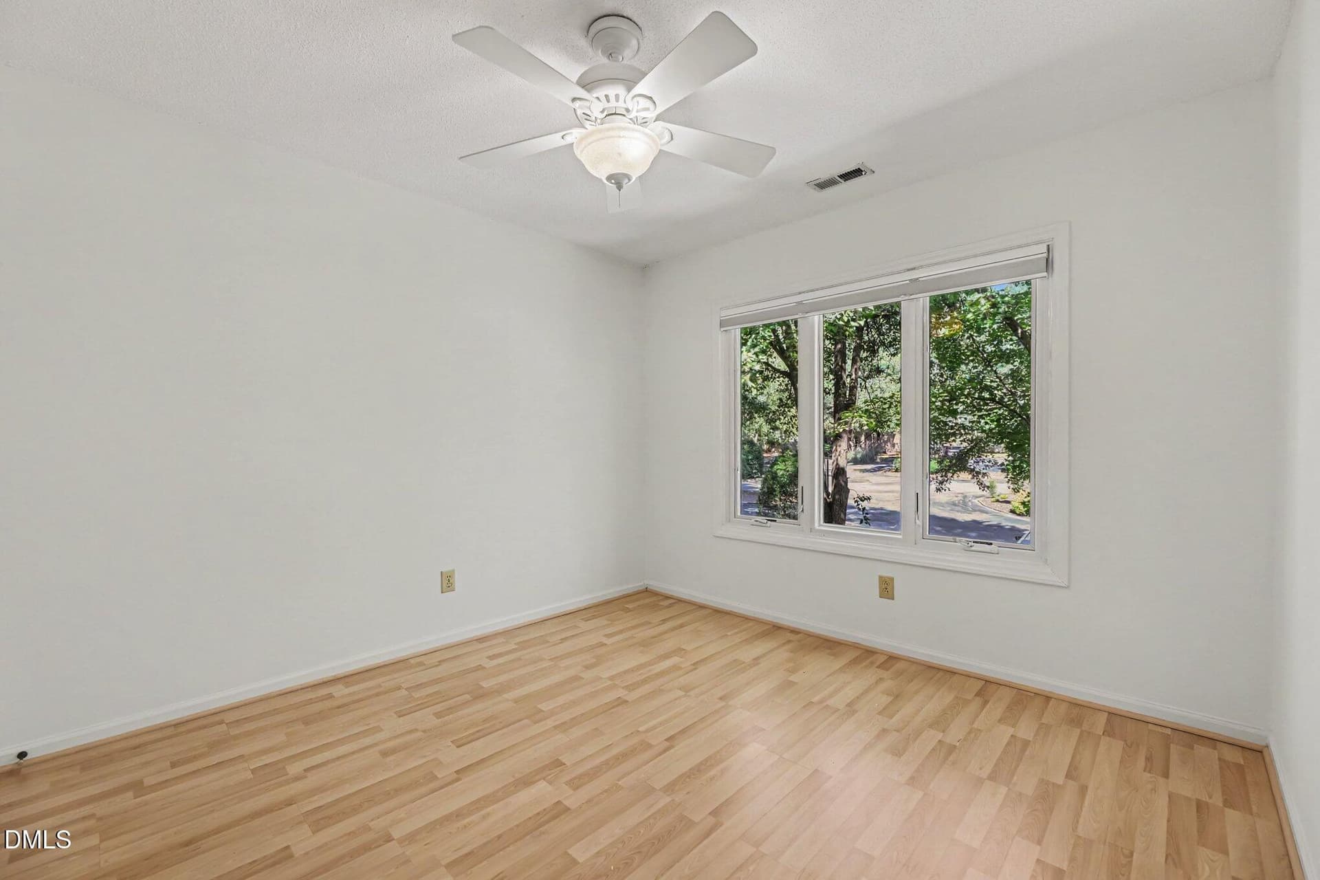 26 - 109 Mossbark Lane, Chapel Hill, NC 27514