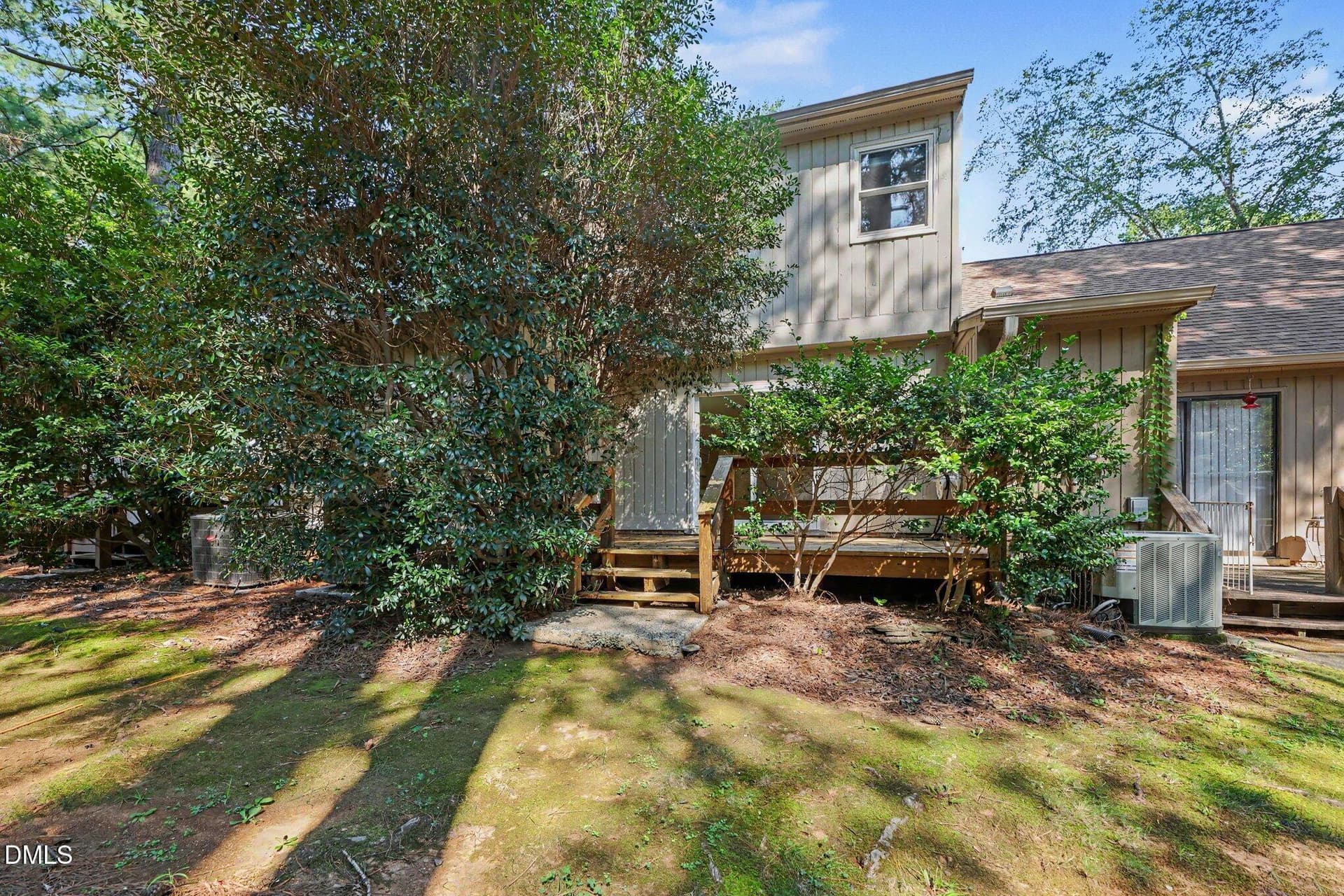 35 - 109 Mossbark Lane, Chapel Hill, NC 27514