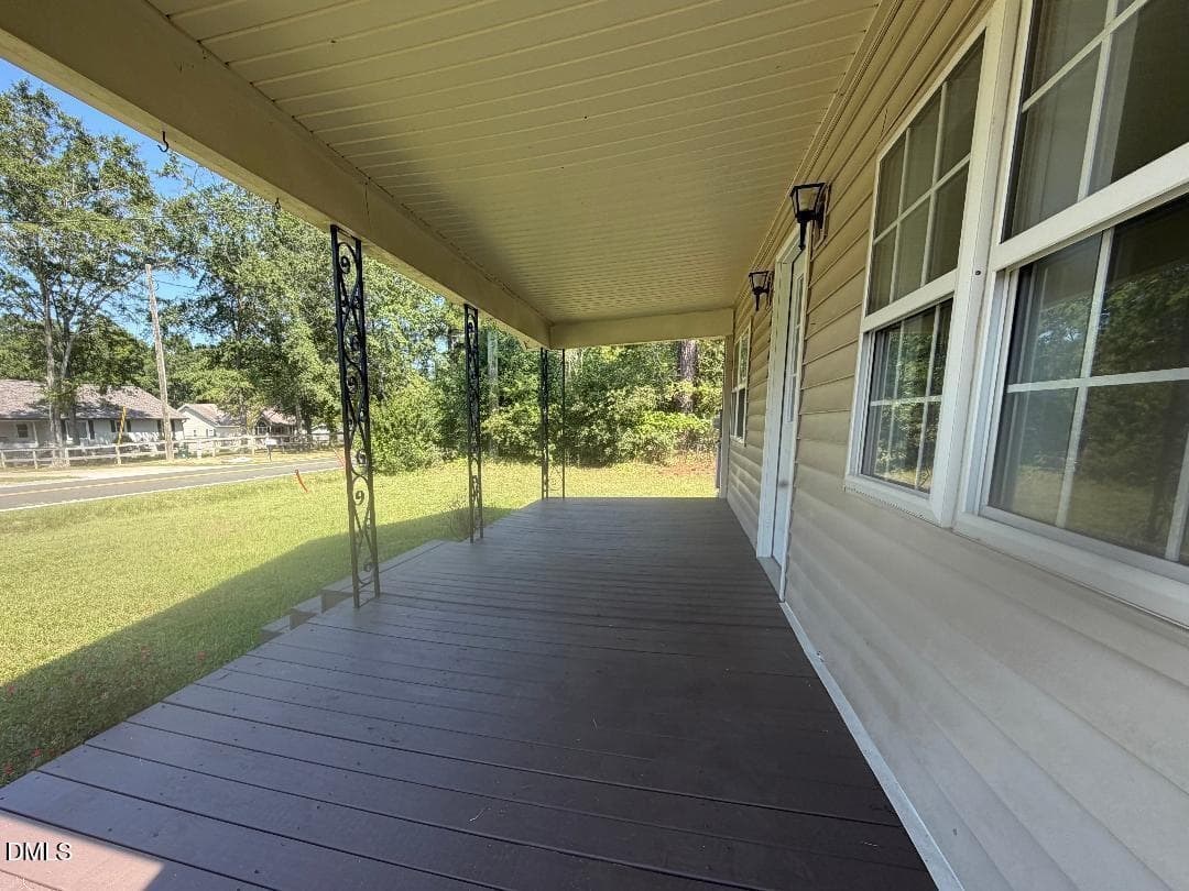 front porch kennebec - 9503 Kennebec Road, Willow Springs, NC 27592, Willow Springs
