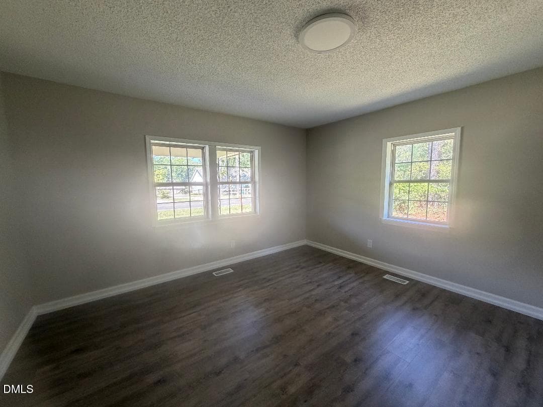 kennebec front room - 9503 Kennebec Road, Willow Springs, NC 27592, Willow Springs