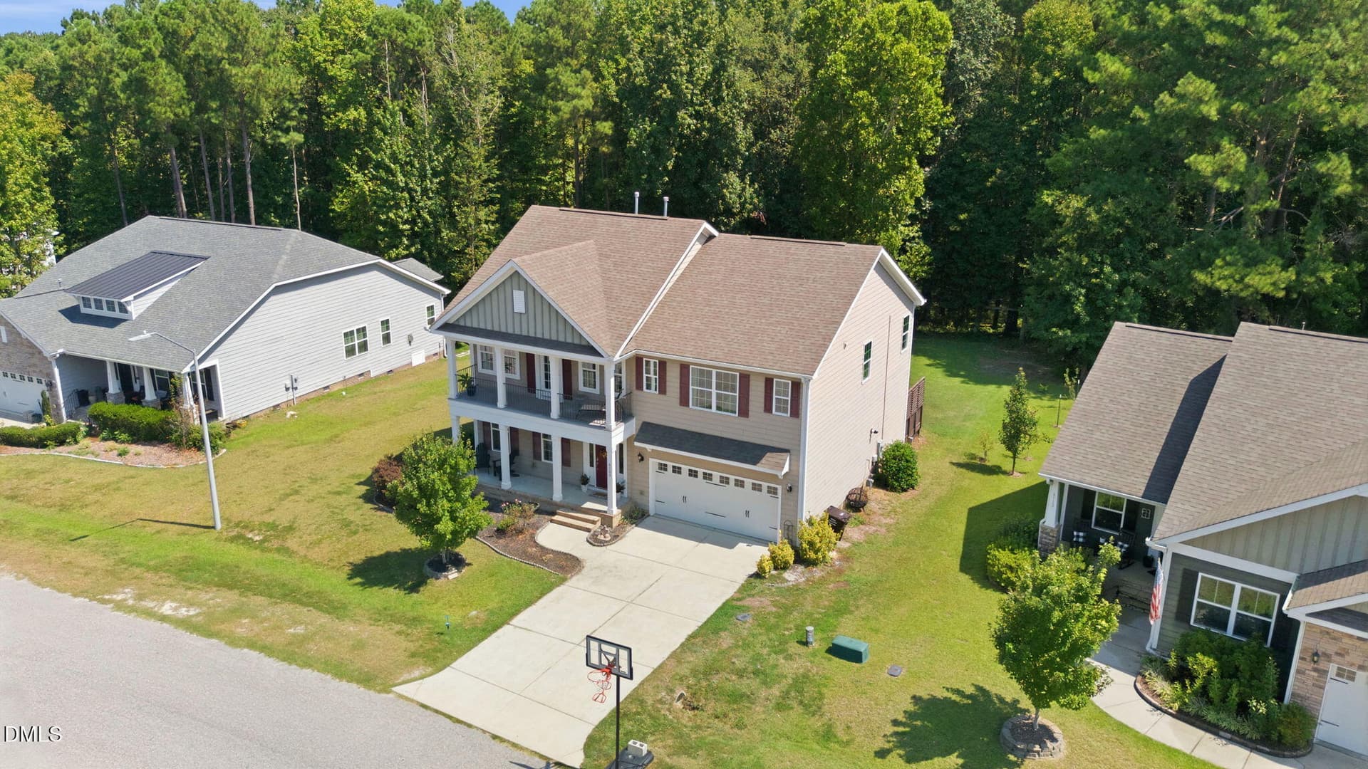 7-drone-right-view - 8109 Fieldcrest Lane, Fuquay Varina, NC 27526