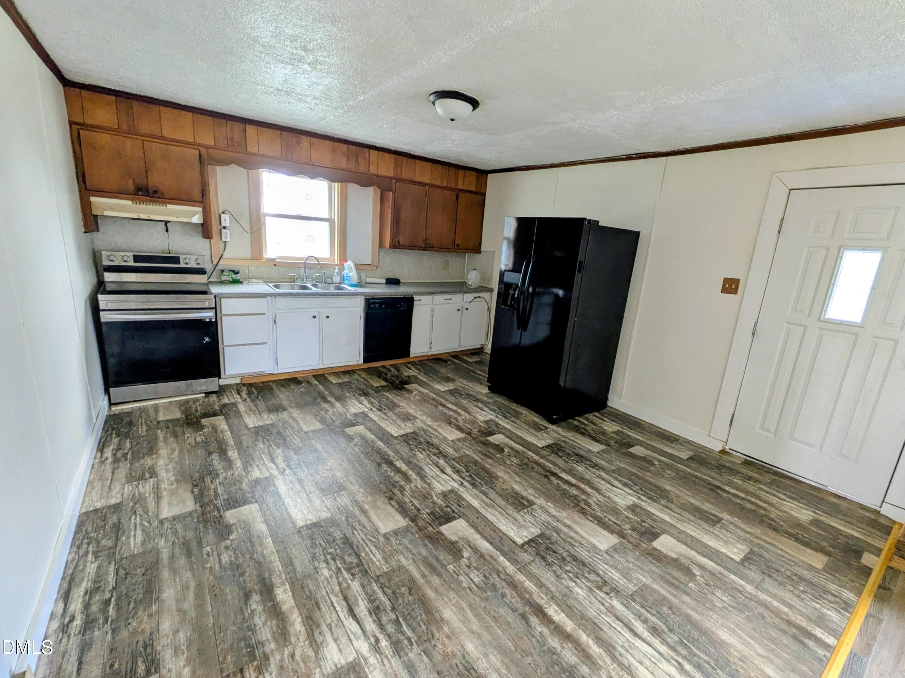 kitchen - 242 Daniel Jeffress Road, Providence, NC 27315