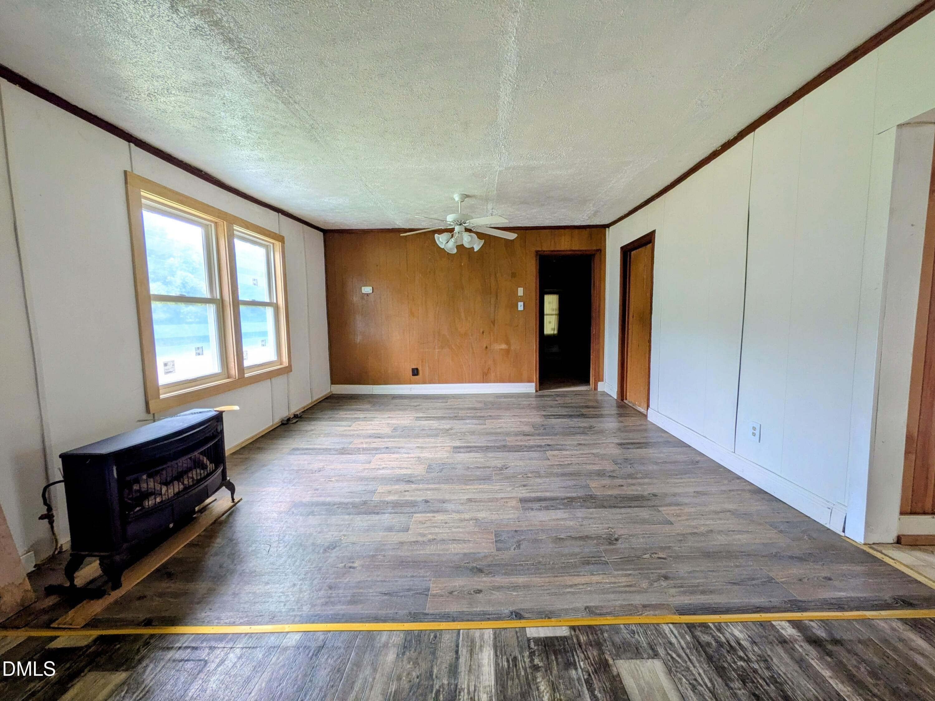 living - 242 Daniel Jeffress Road, Providence, NC 27315