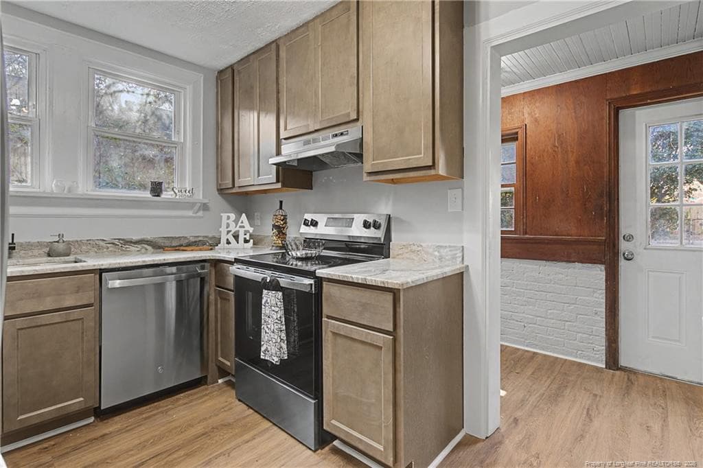 Photo 23 - 207 Hillcrest Avenue, Fayetteville, NC 28305, Fayetteville
