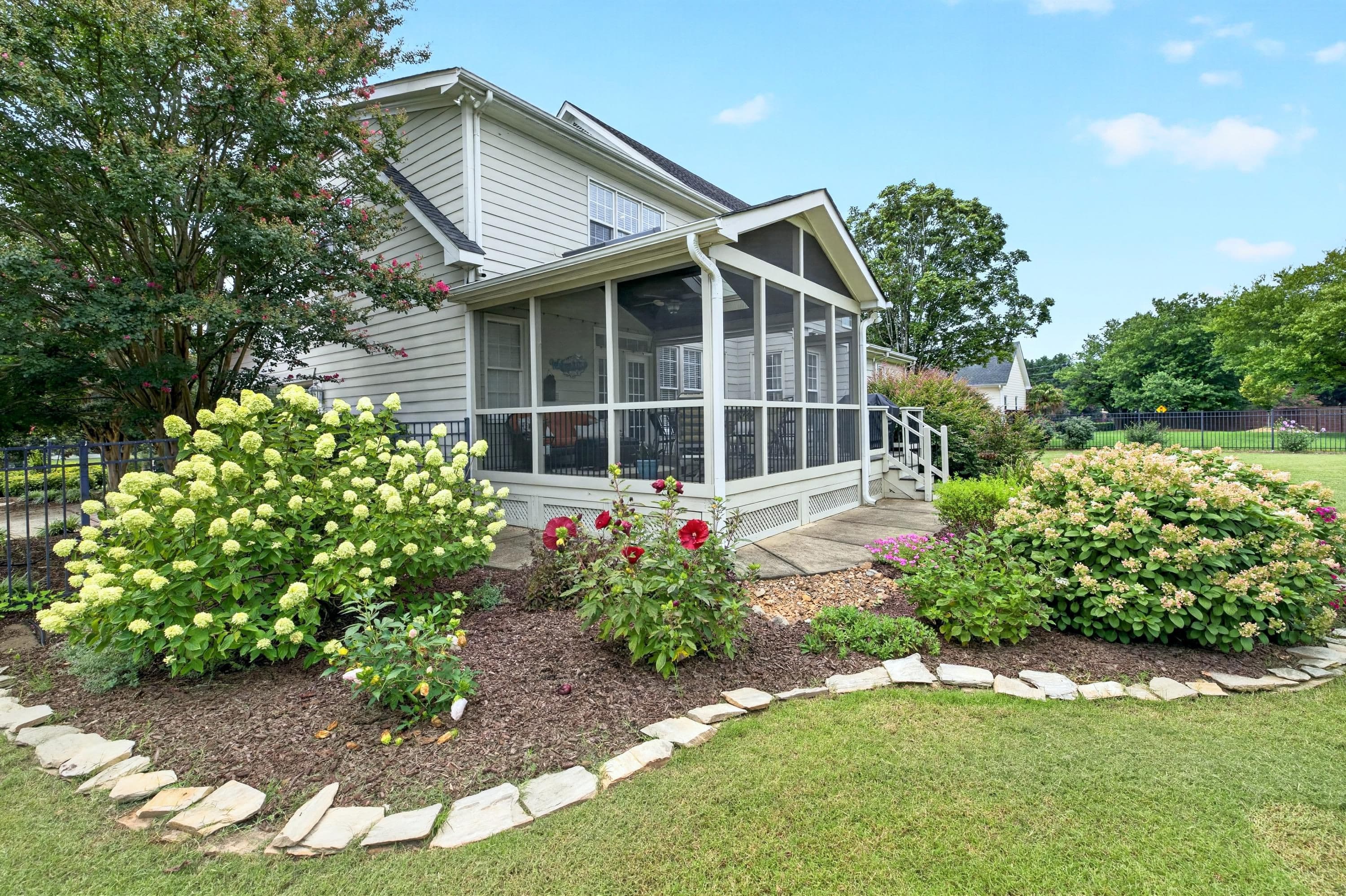 Beautiful Landscaping - 3024 Whitehart Lane, Raleigh, NC 27606, Raleigh