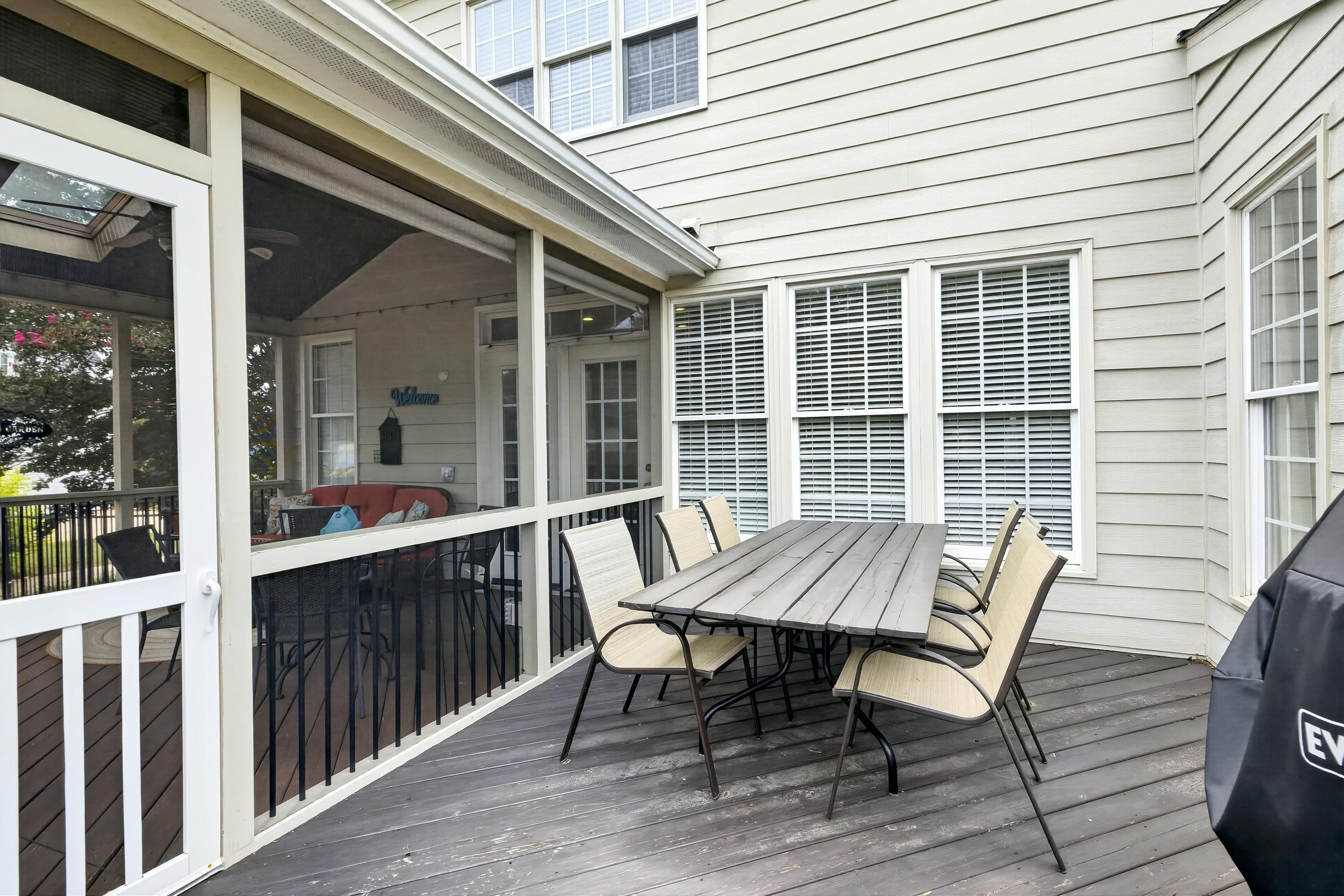 Deck for grilling and eating - 3024 Whitehart Lane, Raleigh, NC 27606, Raleigh