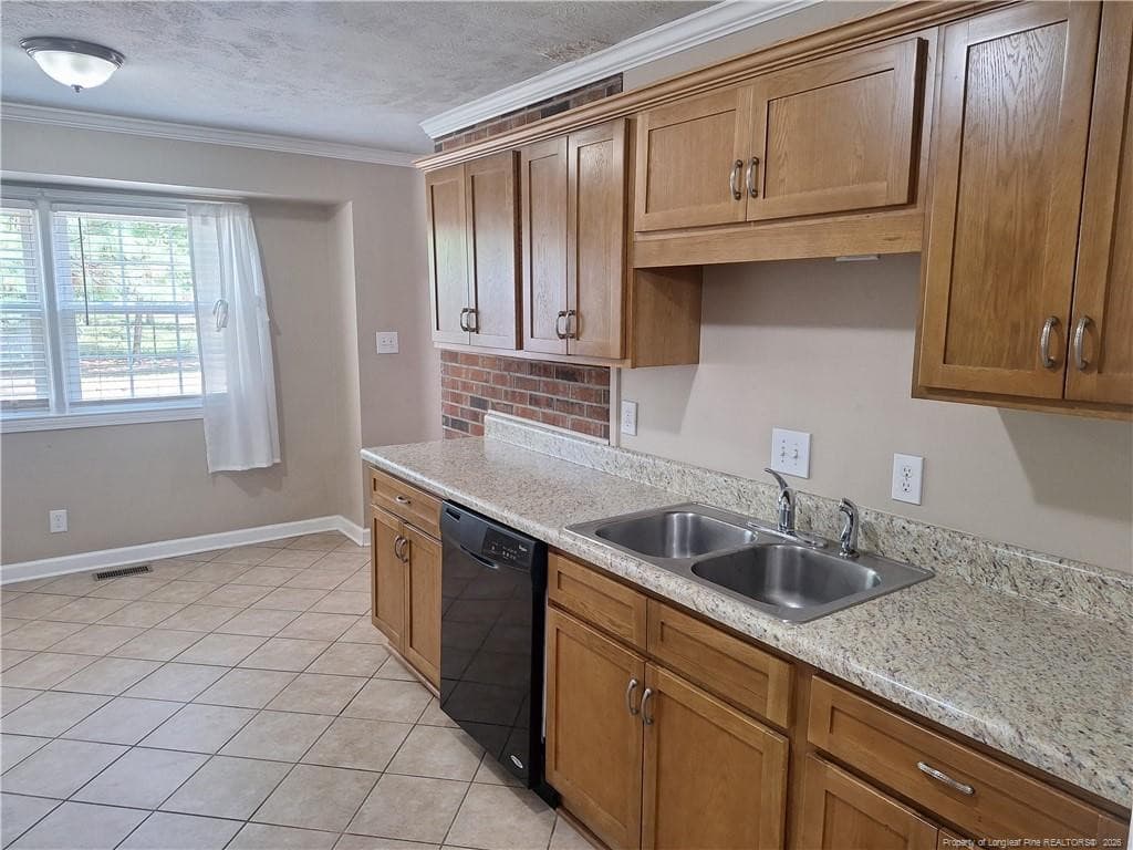 Photo 8 - 3752 Masters Drive, Hope Mills, NC 28348