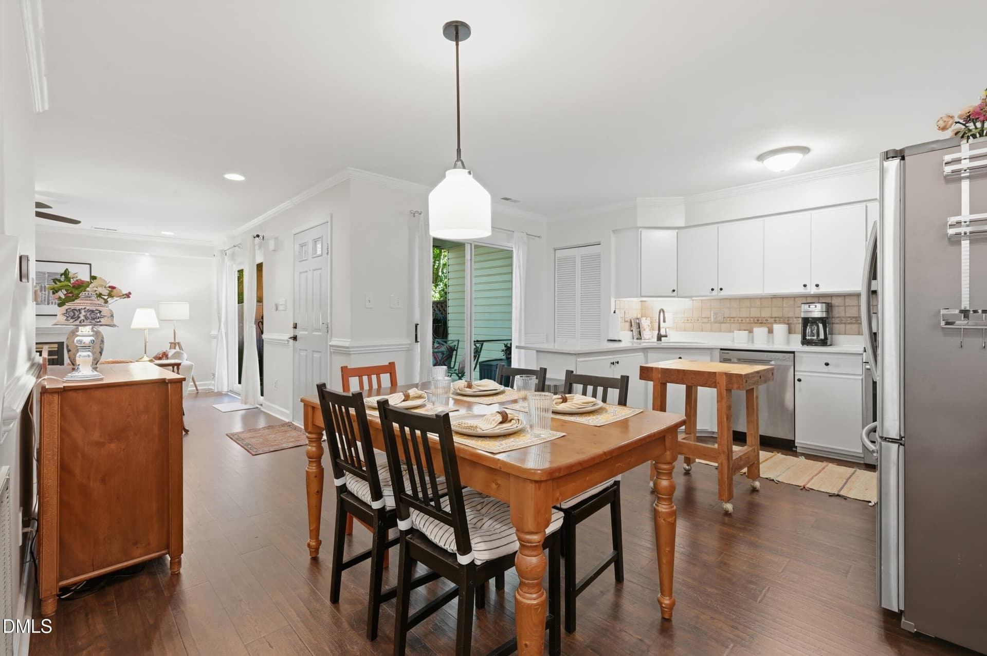 072 - 411 Summerwalk Circle 411, Chapel Hill, NC 27517