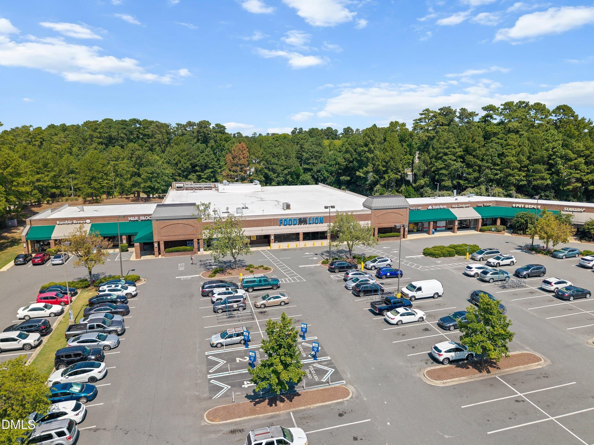 Food Lion - 101 Gatepost Lane, Cary, NC 27513