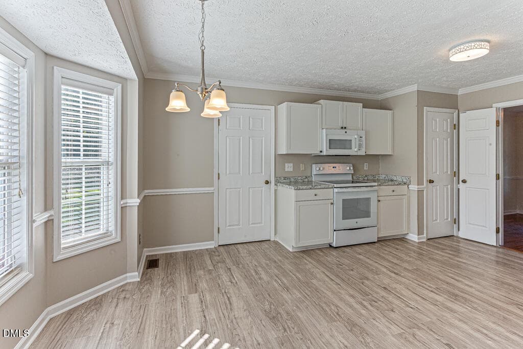 7) 74346-6a5bc6a7e8487 - 142 Richmond Park Drive, Cameron, NC 28326